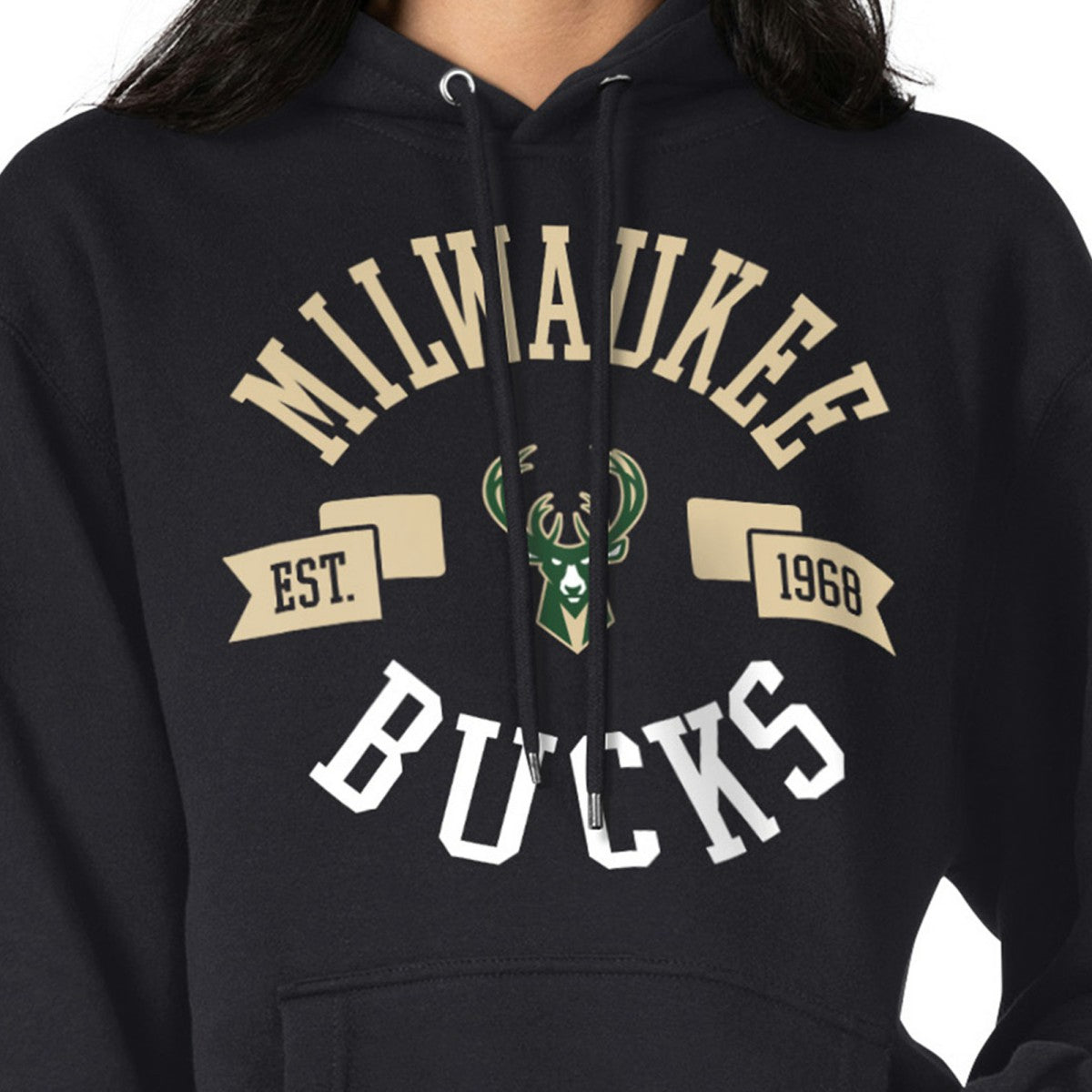 Milwaukee Bucks G-III 4Her by Carl Banks Women's City Pullover Hoodie Black