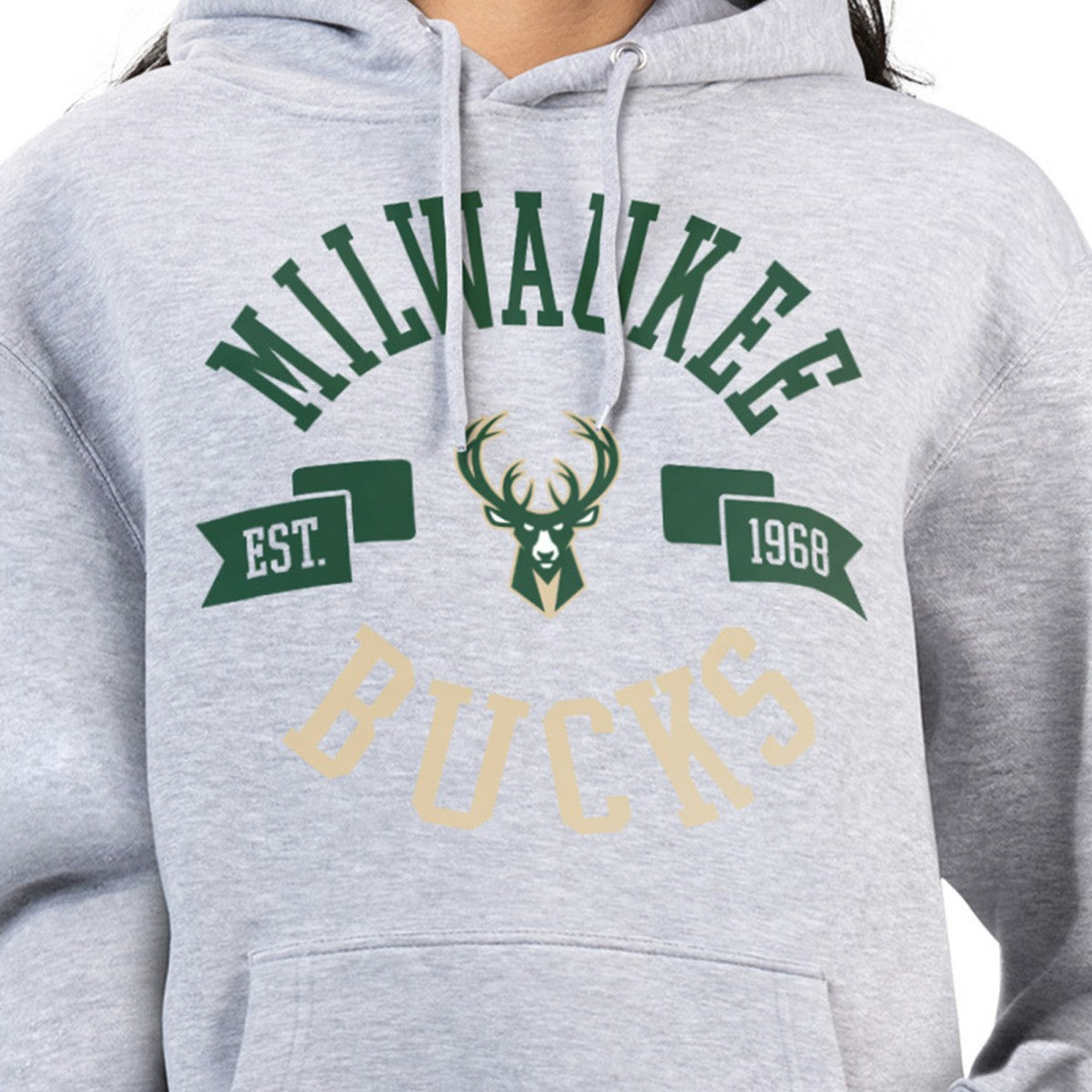 Milwaukee Bucks G-III 4Her by Carl Banks Women's City Pullover Hoodie Heather Gray
