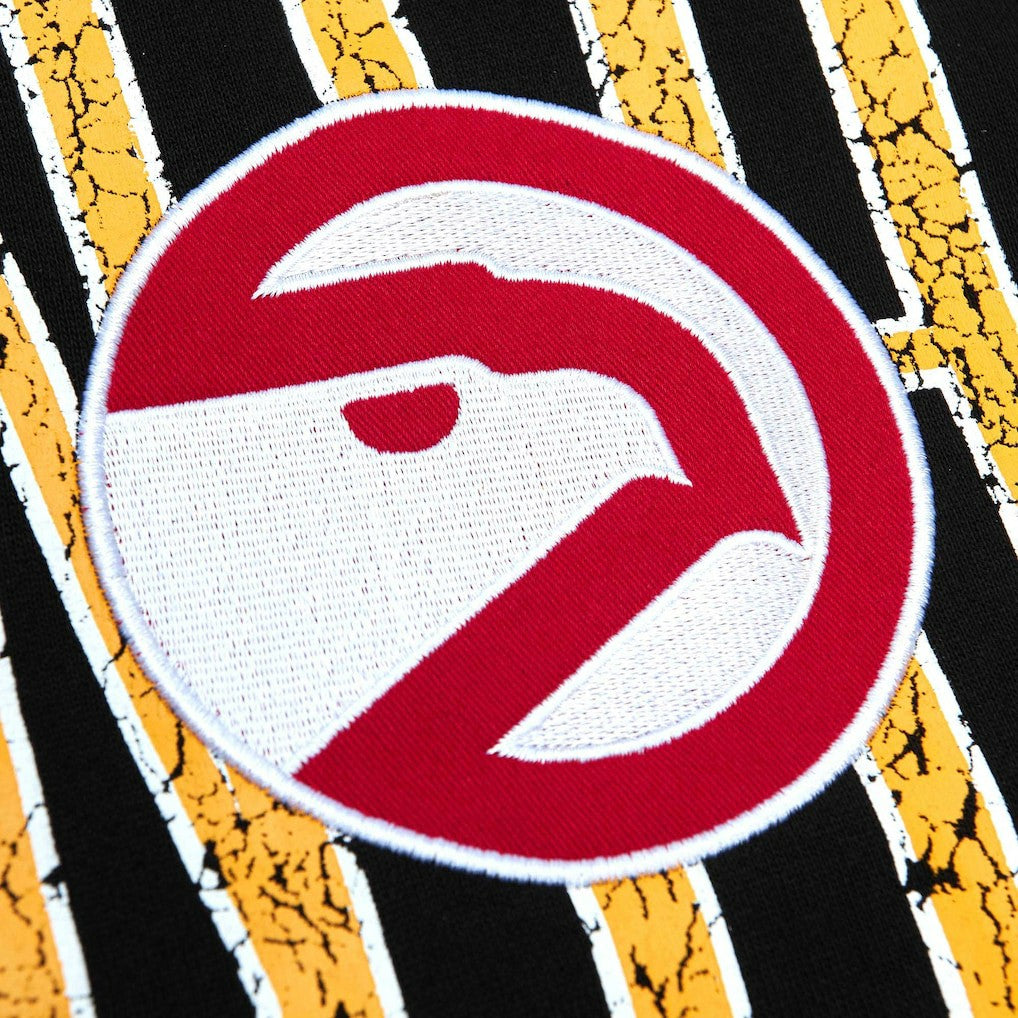 Atlanta Hawks Hardwood Classics OG 2.0 Pullover Hoodie Black | Mitchell & Ness