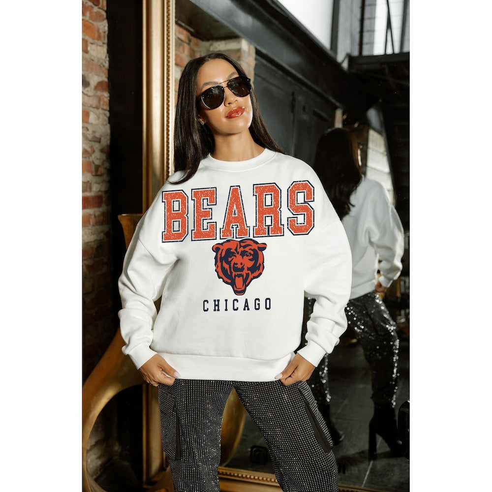Chicago Bears Gameday Couture Women's Sunday Drives Oversized Crewneck Pullover Sweatshirt – White