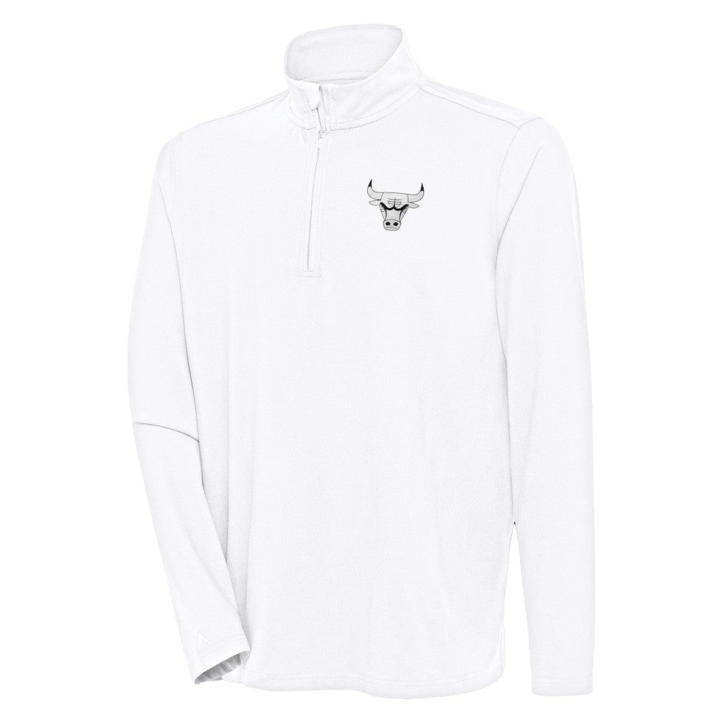 Chicago Bulls Antigua Hunk Quarter-Zip Top White