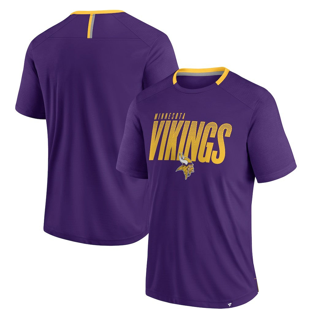 Fanatics Minnesota Vikings Defender Fade Slant T-Shirt Purple
