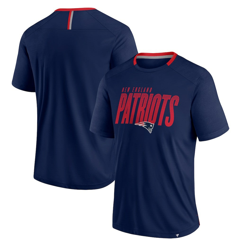 Fanatics New England Patriots Defender Fade Slant T-Shirt Navy