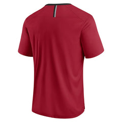 Fanatics San Francisco 49ers Defender Fade Slant T-Shirt Scarlet
