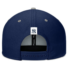 New York Yankees Fanatics Fundamental Bold Snapback Hat - Navy/Gray - Fanatics Online