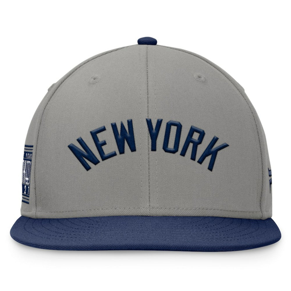 New York Yankees Fanatics Fundamental Two-Tone Fitted Hat - Gray - Fanatics Online