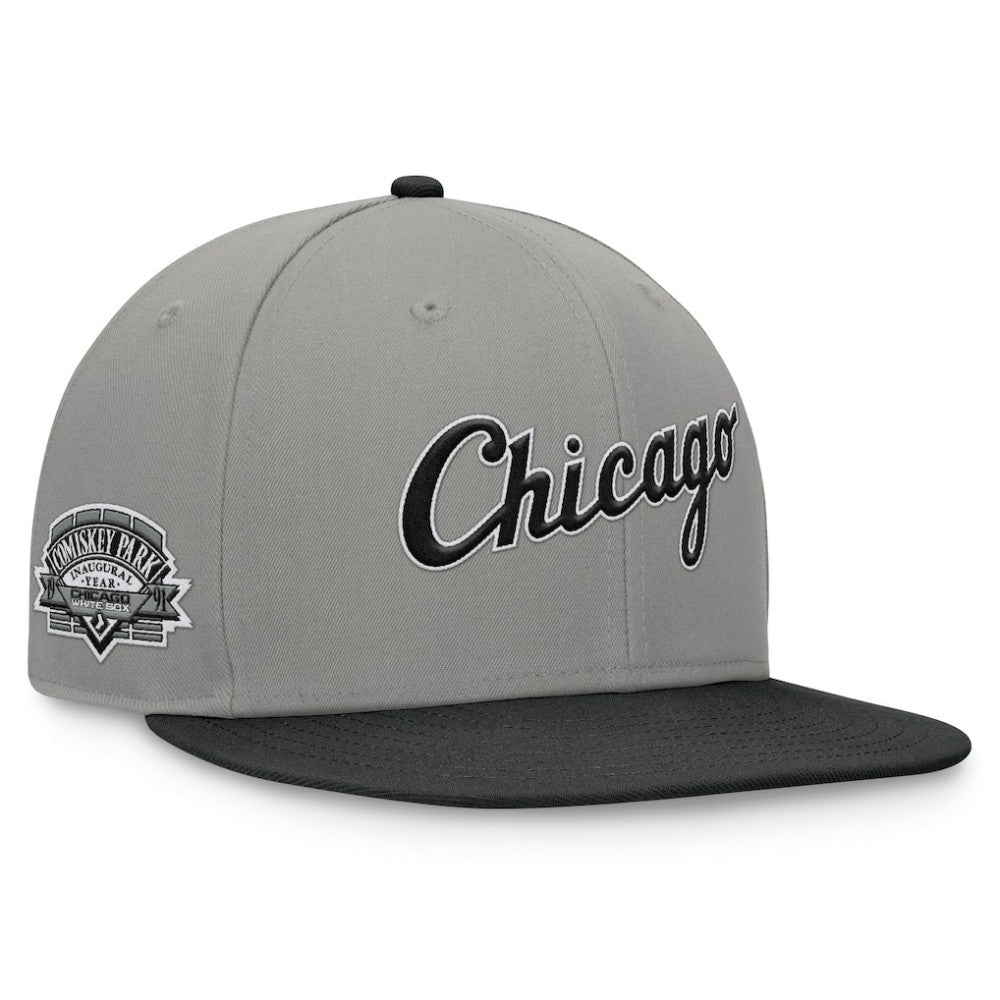 Chicago White Sox Fanatics Fundamental Two-Tone Fitted Hat - Gray - Fanatics Online