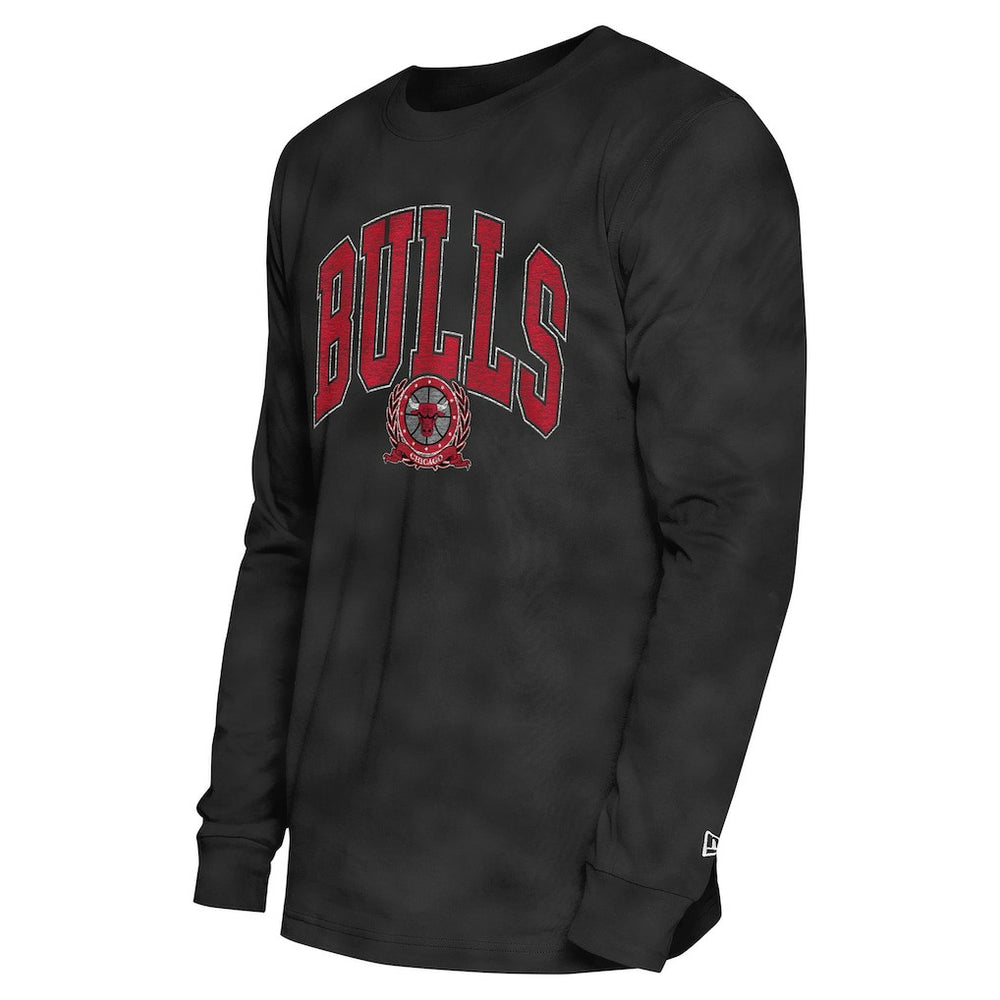 Chicago Bulls Unisex Oversized Essentials Enzyme Wash Long Sleeve T-Shirt for sale Black | New Era Lifestyle