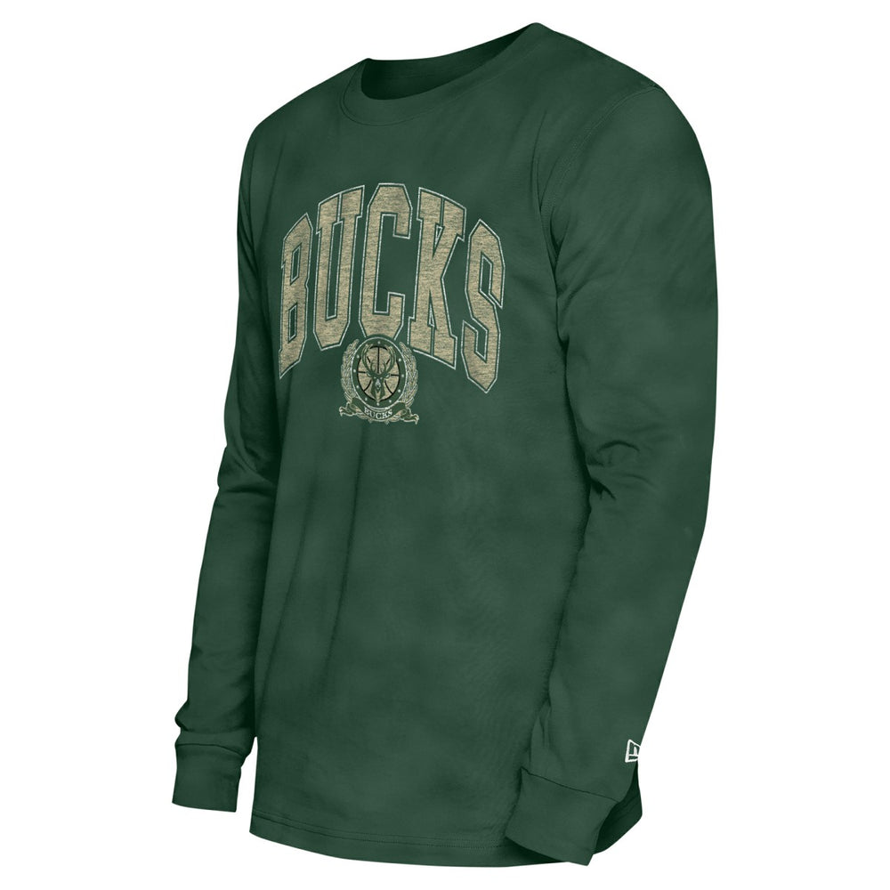 Milwaukee Bucks Unisex Oversized Essentials Enzyme Wash Long Sleeve T-Shirt Hunter Green | New Era online