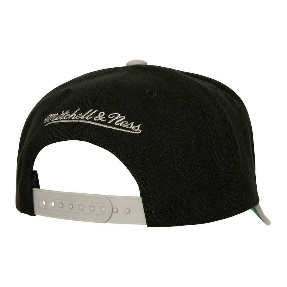 Brooklyn Nets Soul XL Logo Pro Crown Snapback Hat Black/Gray | Mitchell & Ness