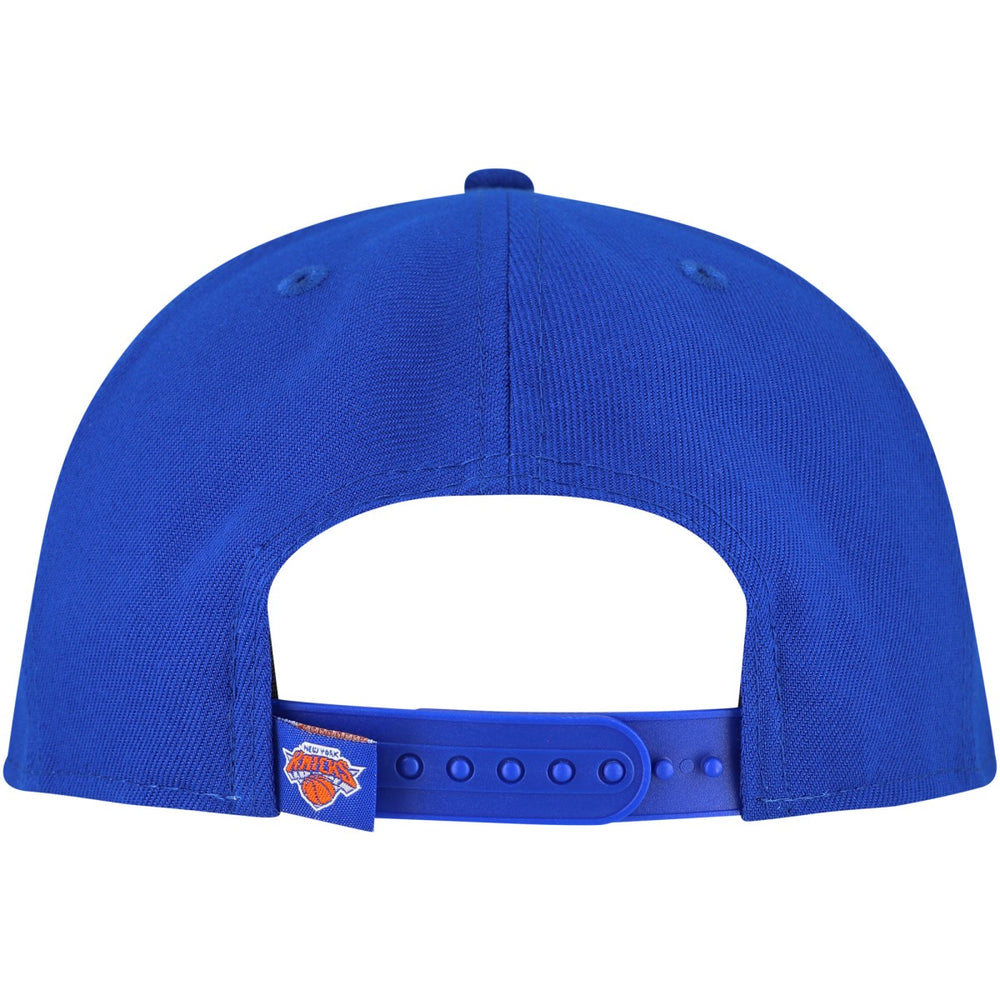New York Knicks Oversized Puff Print Logo Golfer Snapback Hat Blue | New Era US