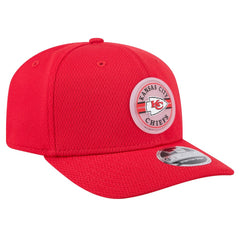 Kansas City Chiefs New Era Adventure Patched 9SEVENTY Stretch-Snap Adjustable Hat Red