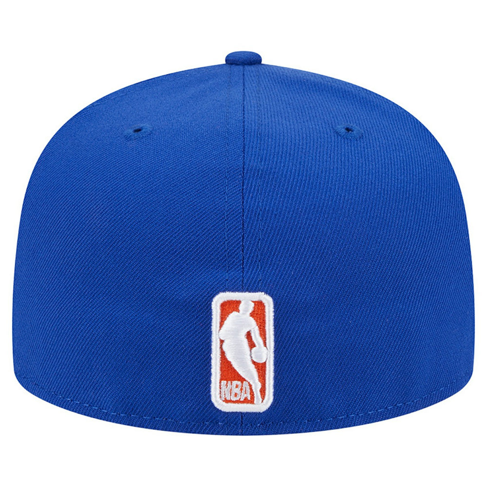 New York Knicks Sport Night Script Sided 59FIFTY Fitted Hat Blue | New Era US