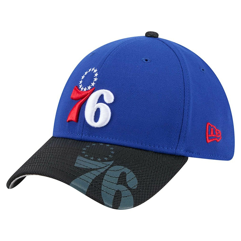 Philadelphia 76ers Sport Night Visor Hit 39THIRTY Flex Hat Royal/Black | New Era Lifestyle