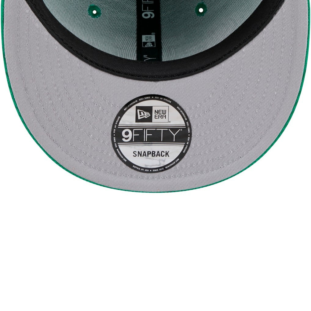 Boston Celtics Throwback Display Corduroy 9FIFTY Snapback Hat Kelly Green | New Era Lifestyle