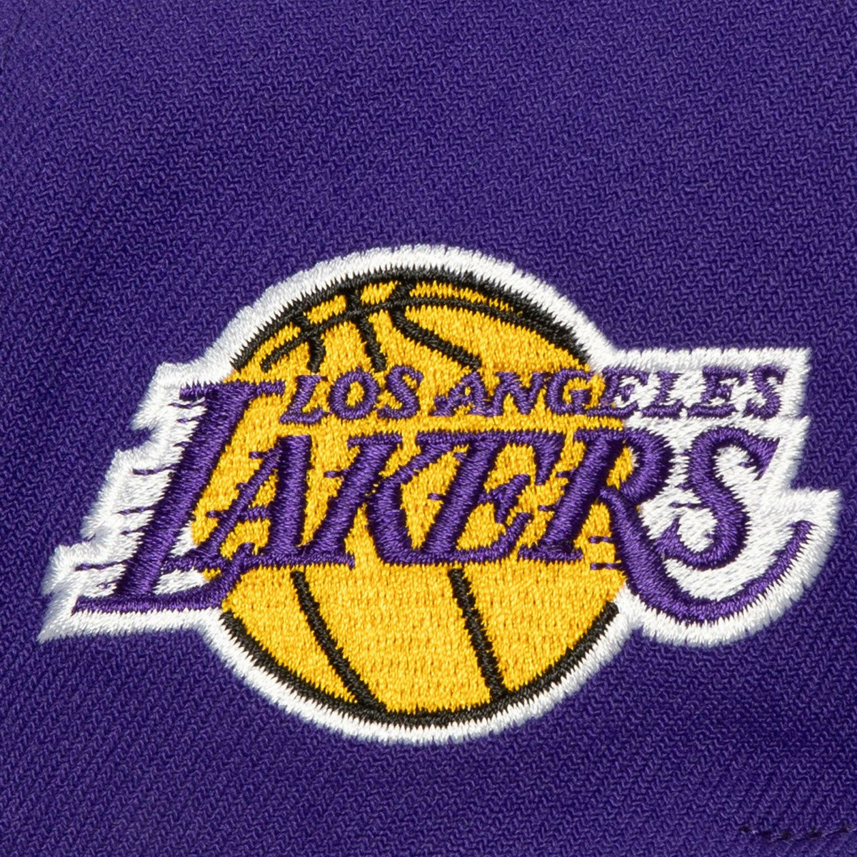 Los Angeles Lakers Retro Sport Color Block Script Snapback Hat White/Purple | Mitchell & Ness Near Me