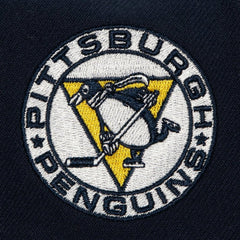 Pittsburgh Penguins Mitchell & Ness Retro Script Colorblock Snapback Hat - Navy - NHL 201141496