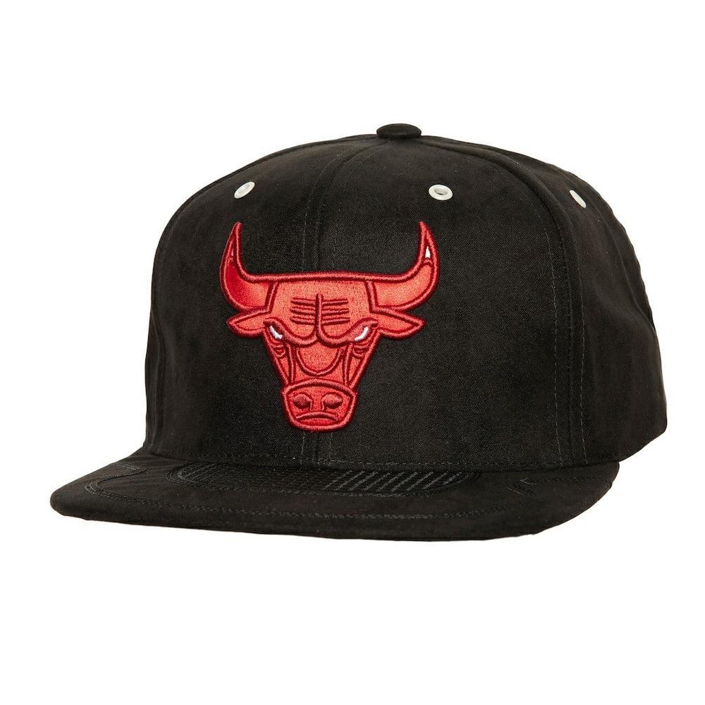 Chicago Bulls Day 4 Snapback Hat Black | Mitchell & Ness