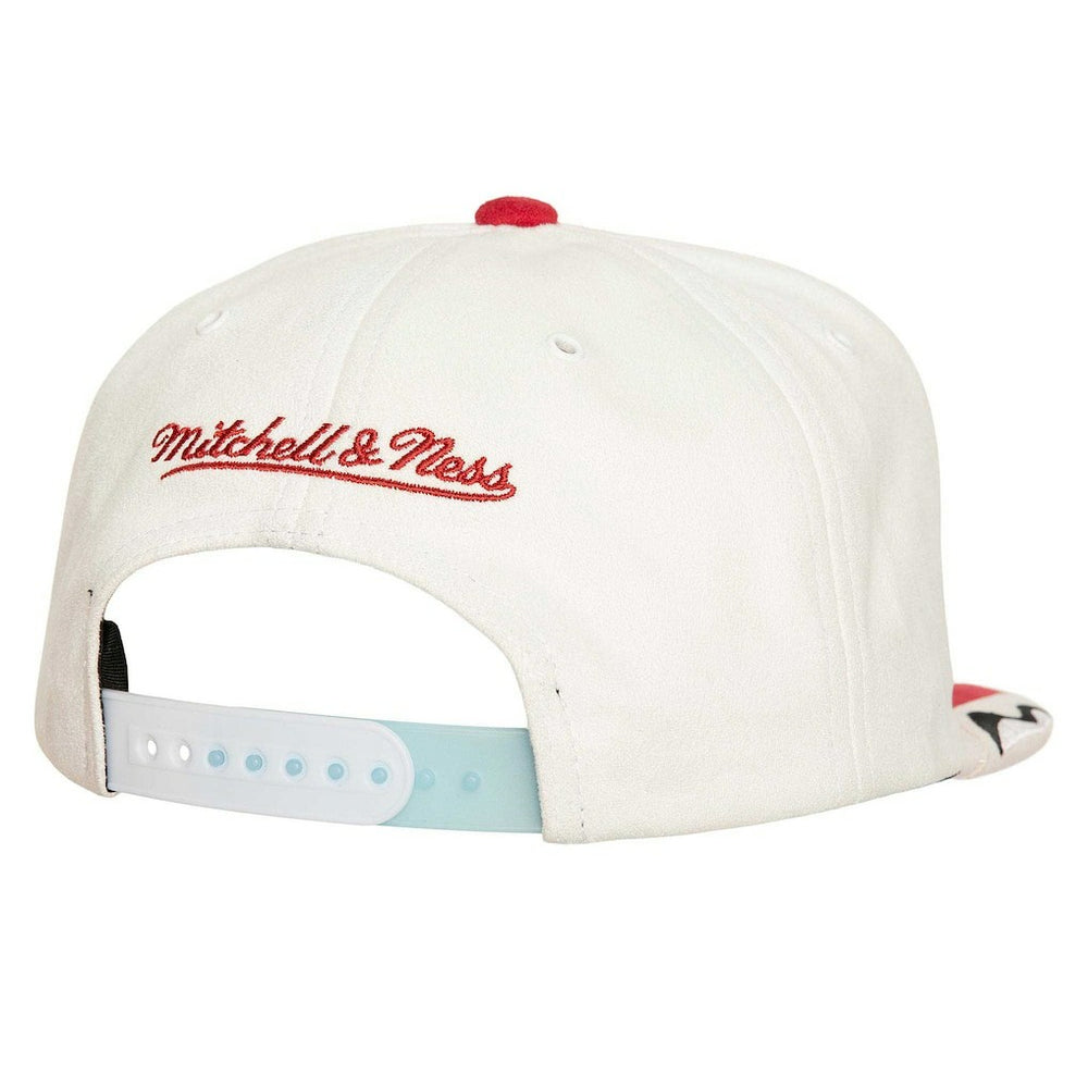 Chicago Bulls Day 6 Snapback Hat White/Red | Mitchell & Ness