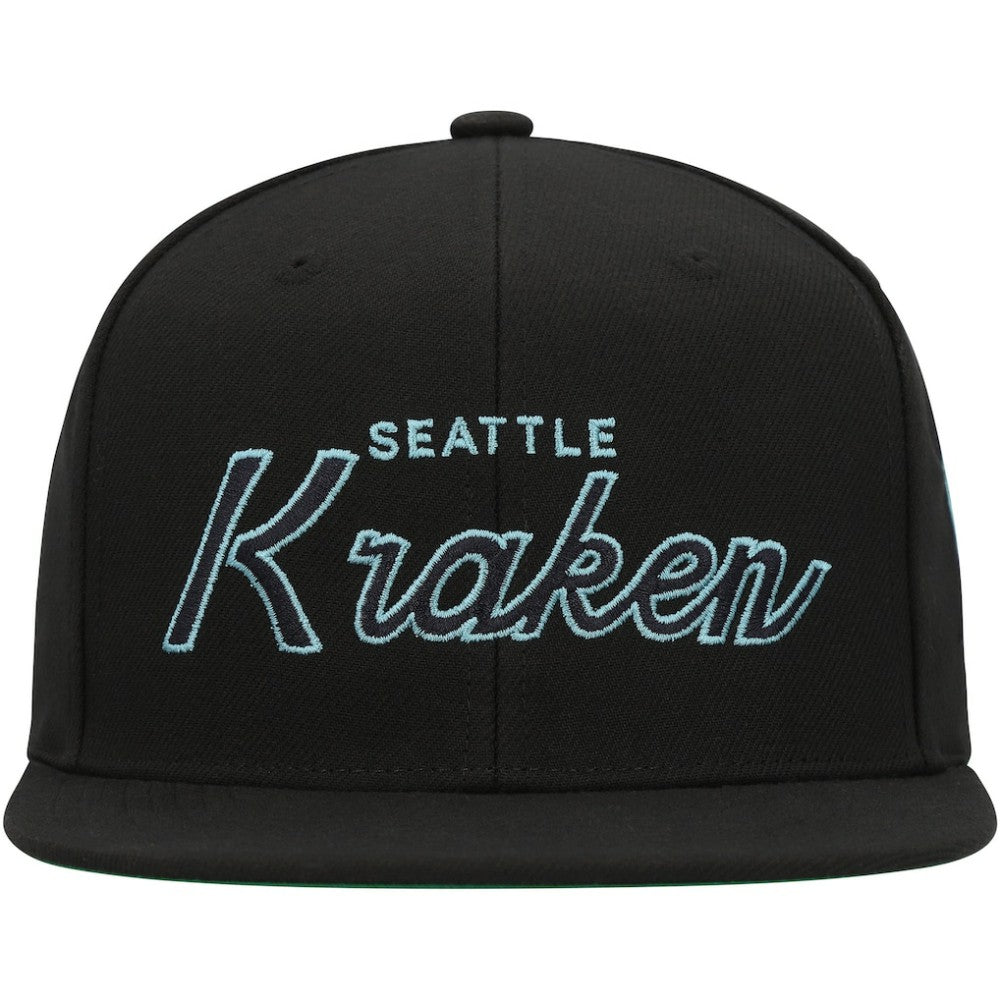 Seattle Kraken Mitchell & Ness Core Team Script 2.0 Snapback Hat - Black - NHL 201212972