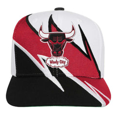 Chicago Bulls Youth Wave Runner Snapback Hat White | Mitchell & Ness Lifestyle