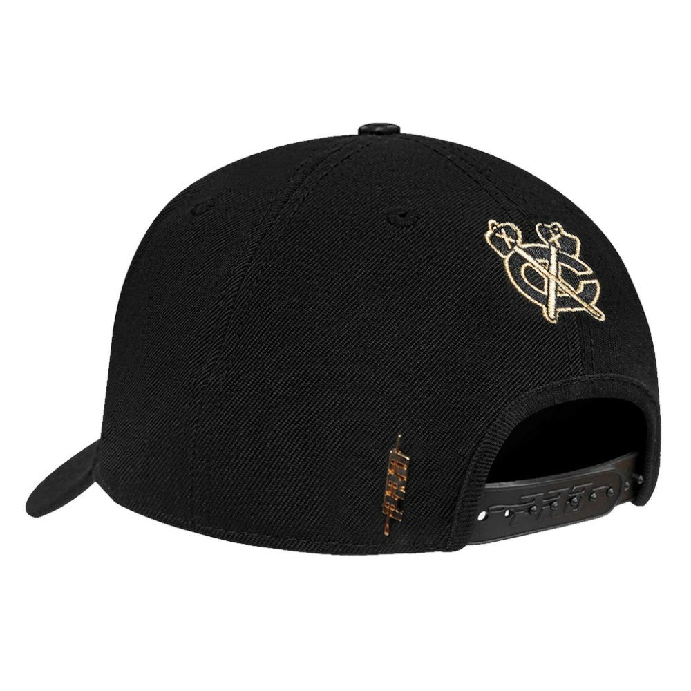 Chicago Blackhawks Pro Standard Metallic Logo Pinch Front Adjustable Hat - Black - NHL 201274353