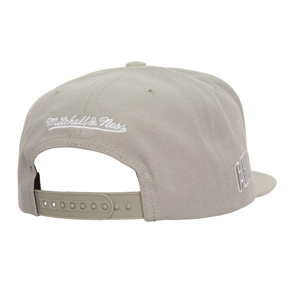 Chicago Cubs Mitchell & Ness Snapback Hat - Gray - Mitchell & Ness Lifestyle
