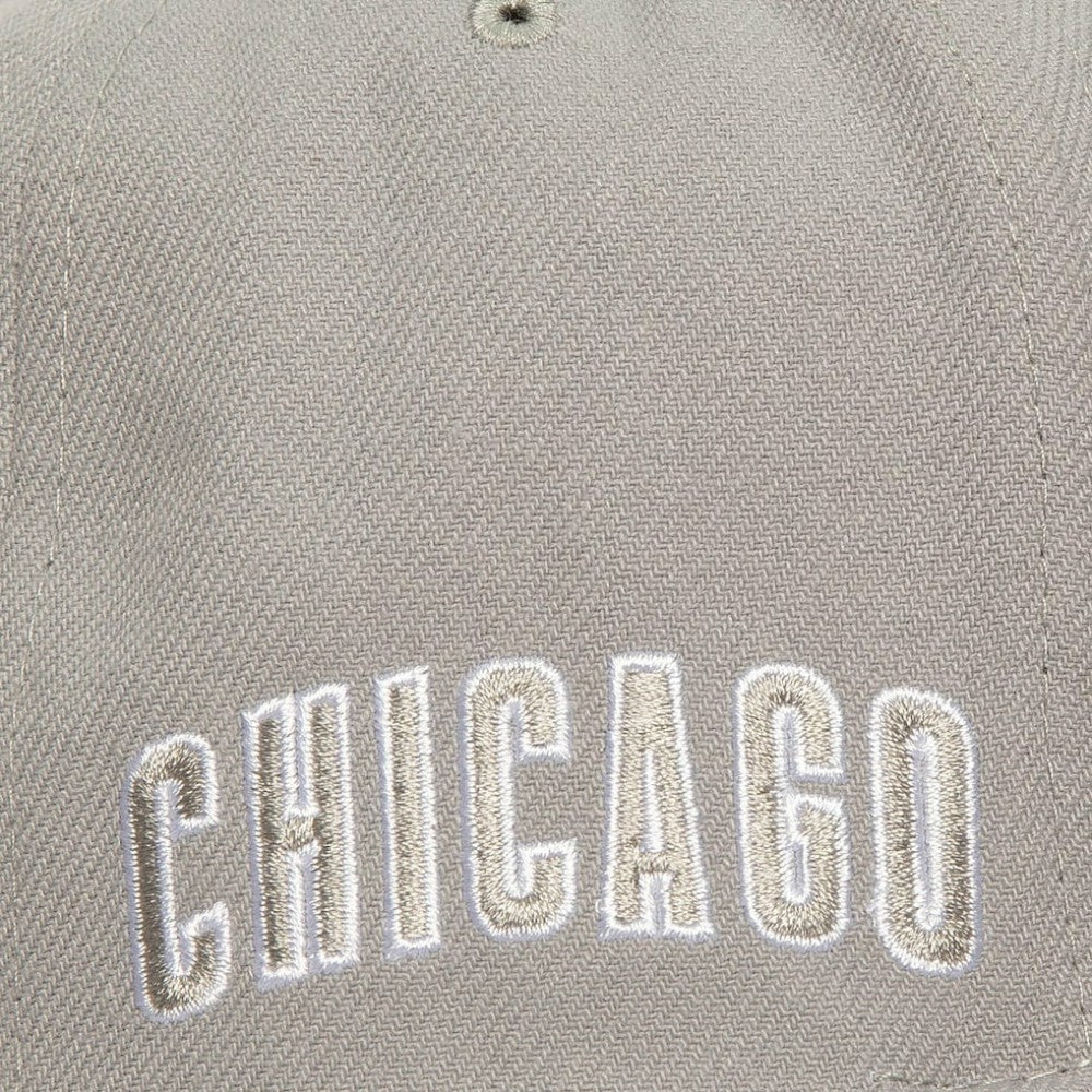 Chicago Cubs Mitchell & Ness Snapback Hat - Gray - Mitchell & Ness Lifestyle