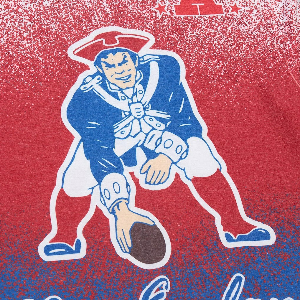 Mitchell & Ness New England Patriots Team Burst Vintage Logo T-Shirt White