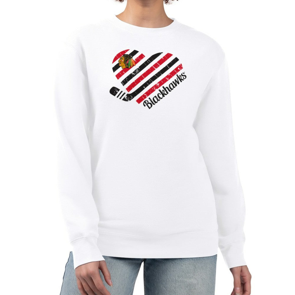 Chicago Blackhawks G-III 4Her by Carl Banks Women's Heart Graphic Pullover Sweatshirt - White - NHL 201411356