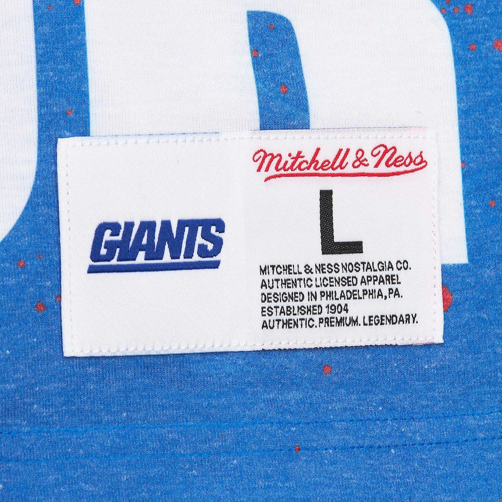 Mitchell & Ness Lawrence Taylor New York Giants Burst Retired Player T-Shirt Gray