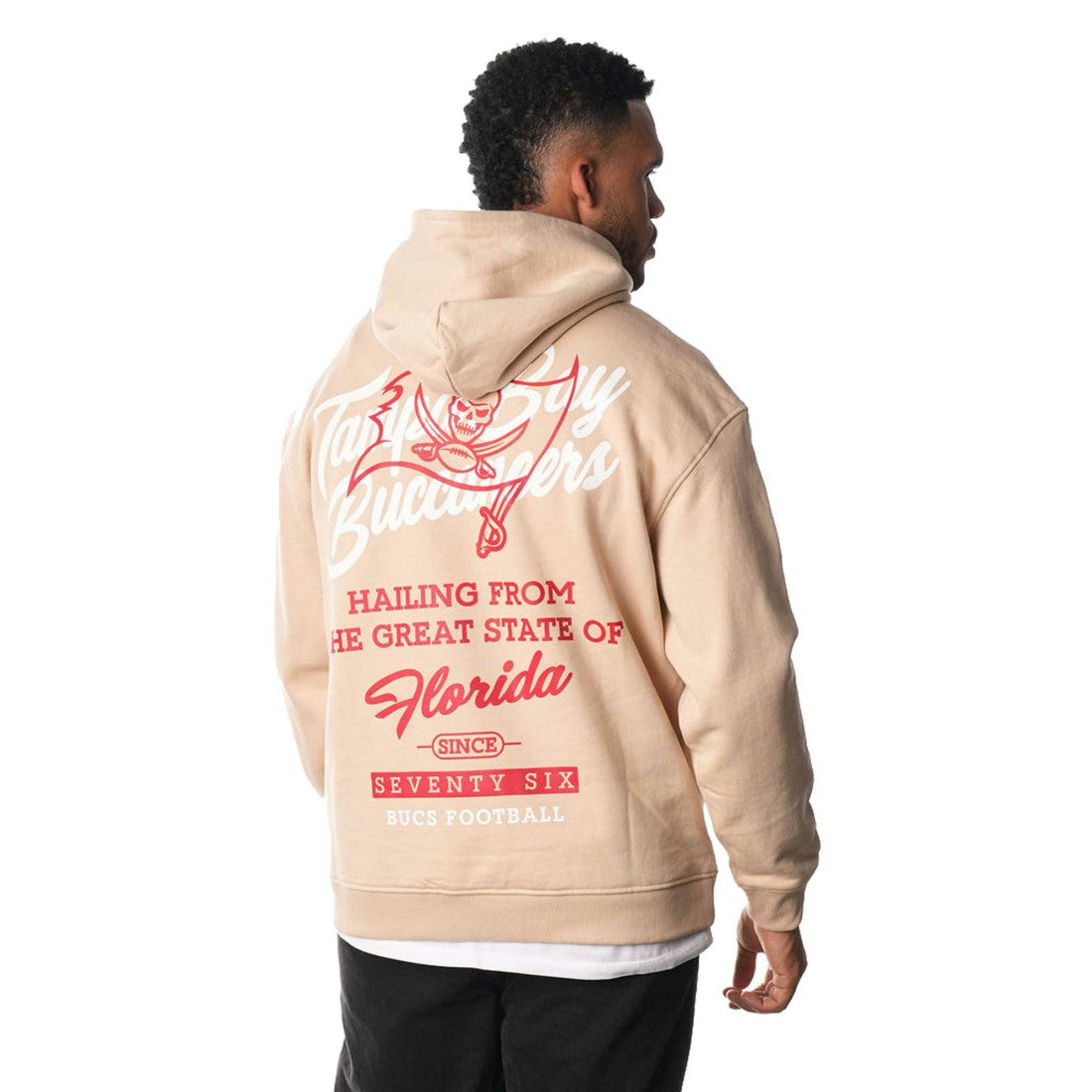 Tampa Bay Buccaneers The Wild Collective Unisex Fleece Pullover Hoodie Cream