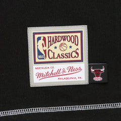 Chicago Bulls Hardwood Classics Contrast 2K Graphic T-Shirt for sale Black | Mitchell & Ness US