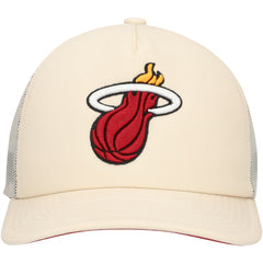 Miami Heat Trucker Adjustable Hat Cream | Mitchell & Ness online