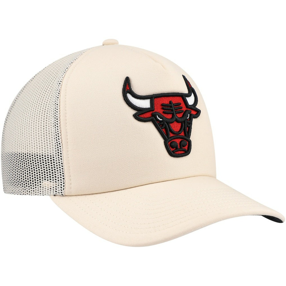 Chicago Bulls Trucker Adjustable Hat Cream | Mitchell & Ness