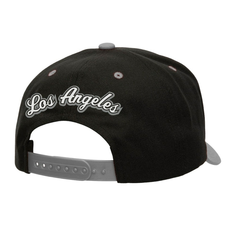 Los Angeles Kings Mitchell & Ness Backside Script Two-Tone Pro Crown Adjustable Hat - Black/Silver - NHL 201546285