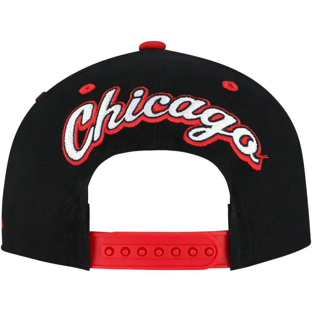 Chicago Bulls Backside Script 2-Tone Pro Crown Adjustable Hat Black/Red | Mitchell & Ness discount