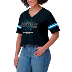 Carolina Panthers WEAR by Erin Andrews Women's Color Block Boxy Modest Crop V-Neck T-Shirt Black