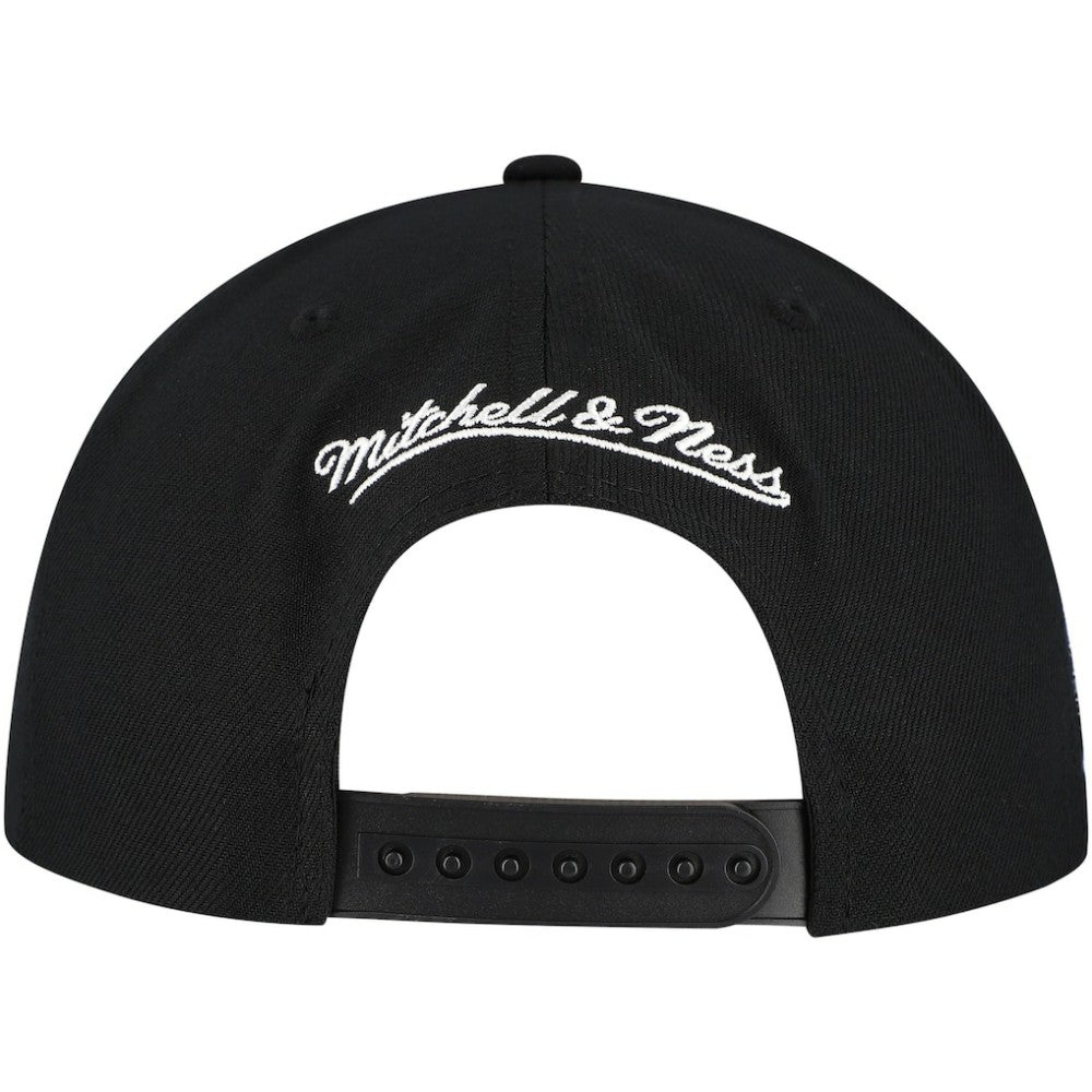 Toronto Maple Leafs Mitchell & Ness Core Top Spot Snapback Hat - Black - NHL 201673344