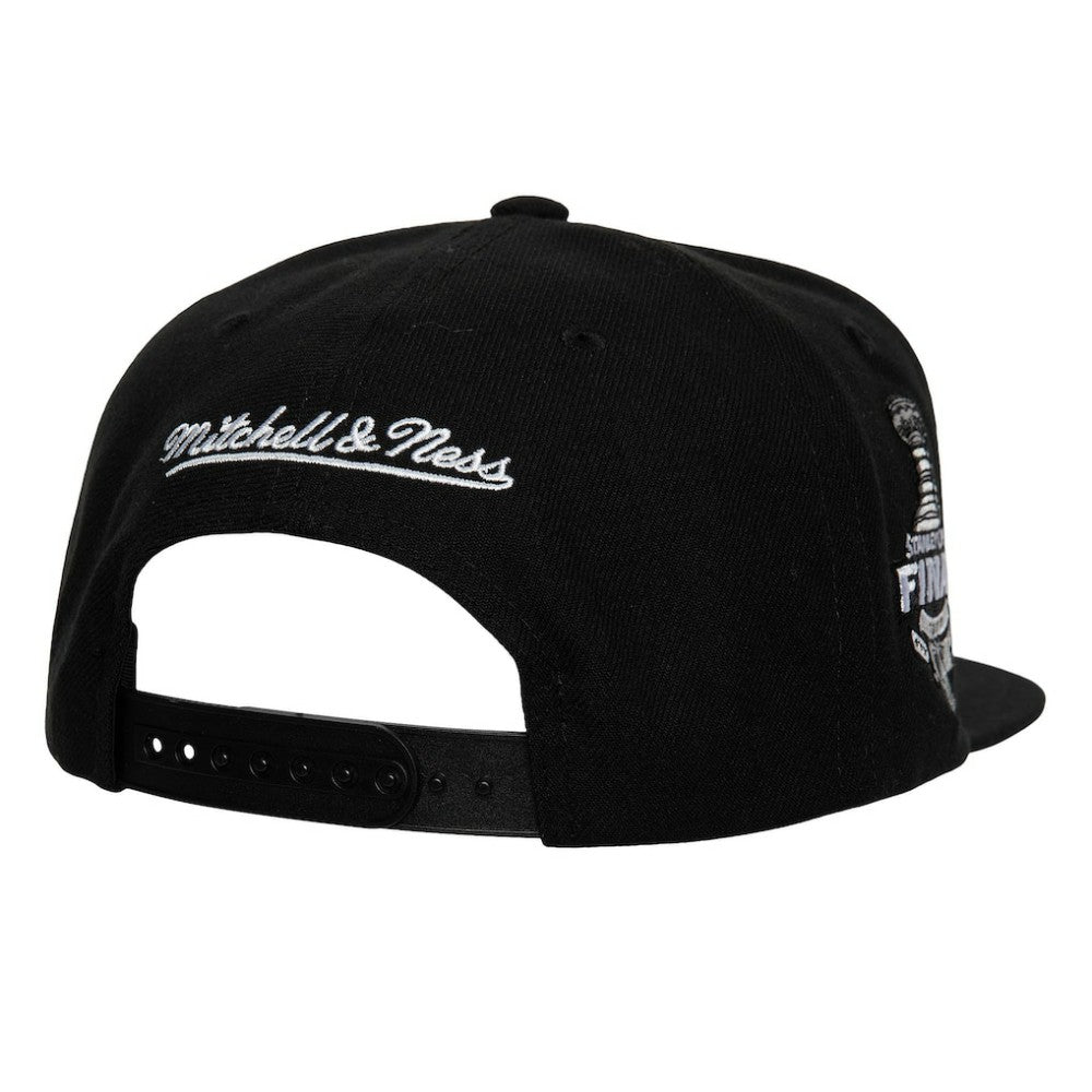 Boston Bruins Mitchell & Ness Core Top Spot Snapback Hat - Black - NHL 201700826