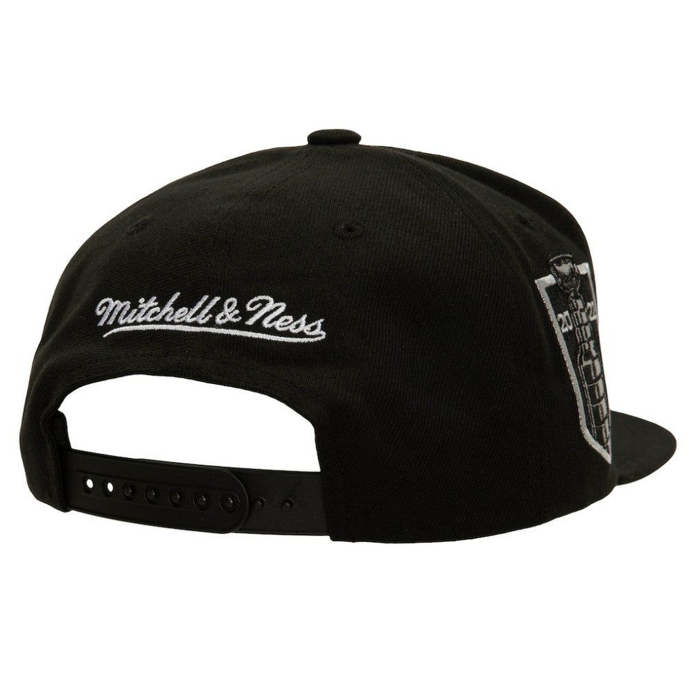 Colorado Avalanche Mitchell & Ness Core Top Spot Snapback Hat - Black - NHL 201700827
