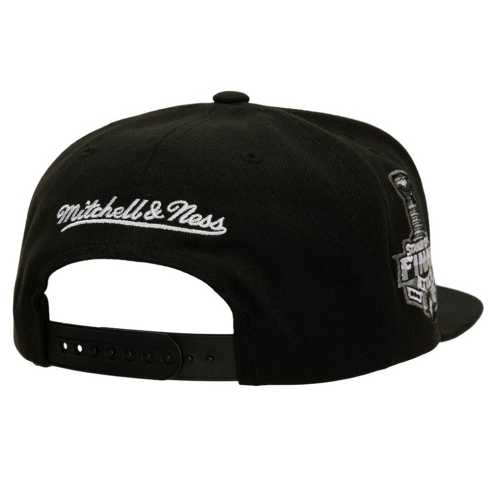 Los Angeles Kings Mitchell & Ness Core Top Spot Snapback Hat - Black - NHL 201700830