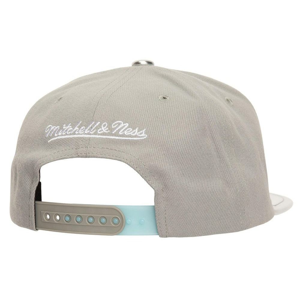 Chicago Bulls Day 11 Snapback Hat Gray | Mitchell & Ness US