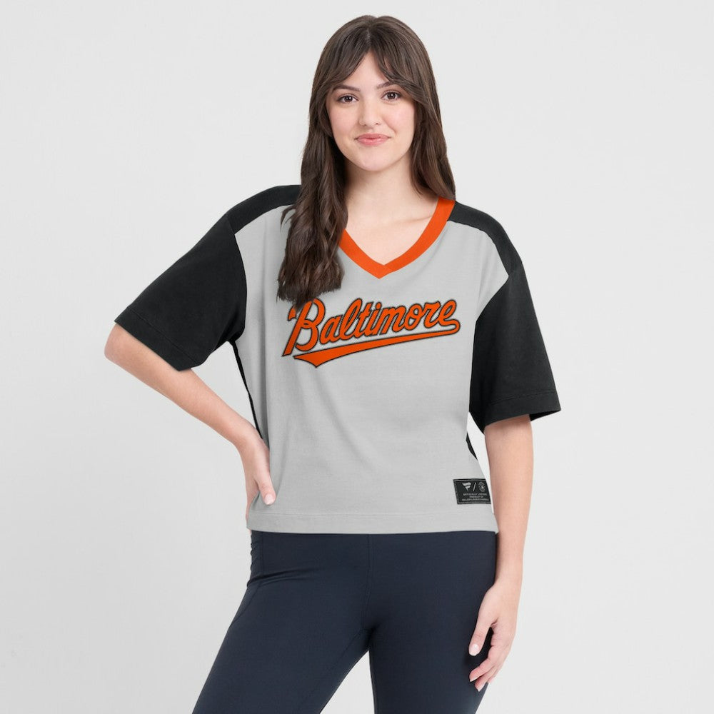 Baltimore Orioles Fanatics Oversized Race To Win V-Neck T-Shirt - Black/Graphite - Fanatics Discount