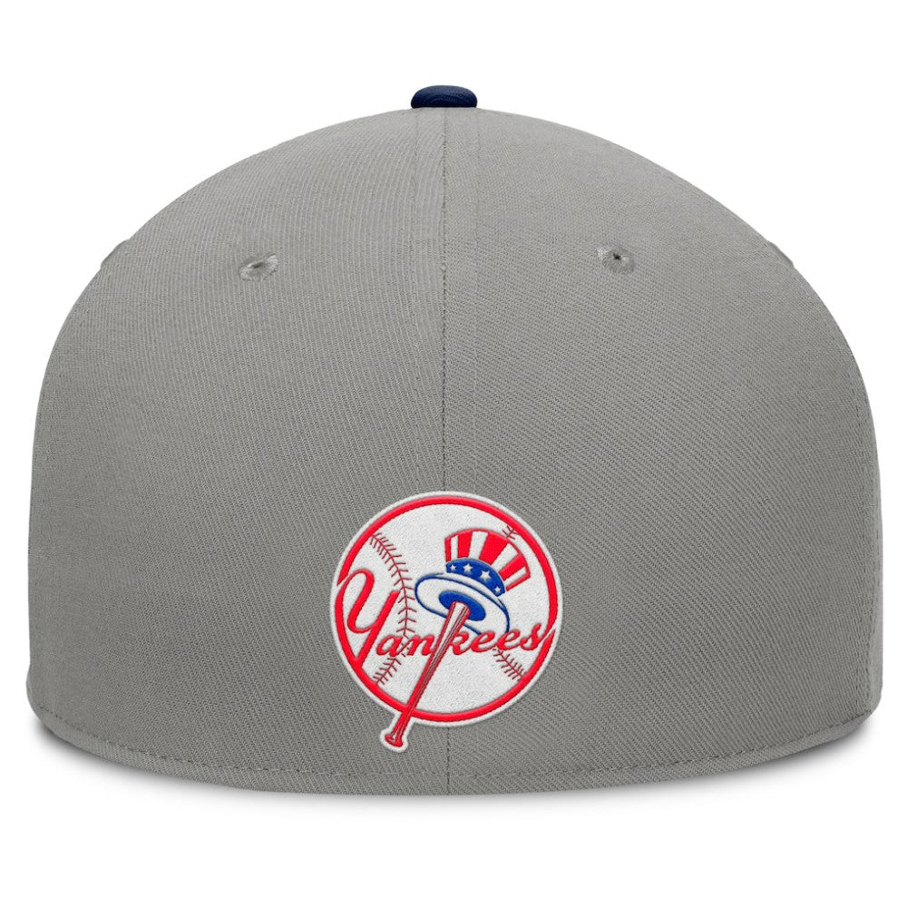 New York Yankees Fanatics Clubhouse Dugout Fitted Hat - Gray/Navy - Fanatics Sale