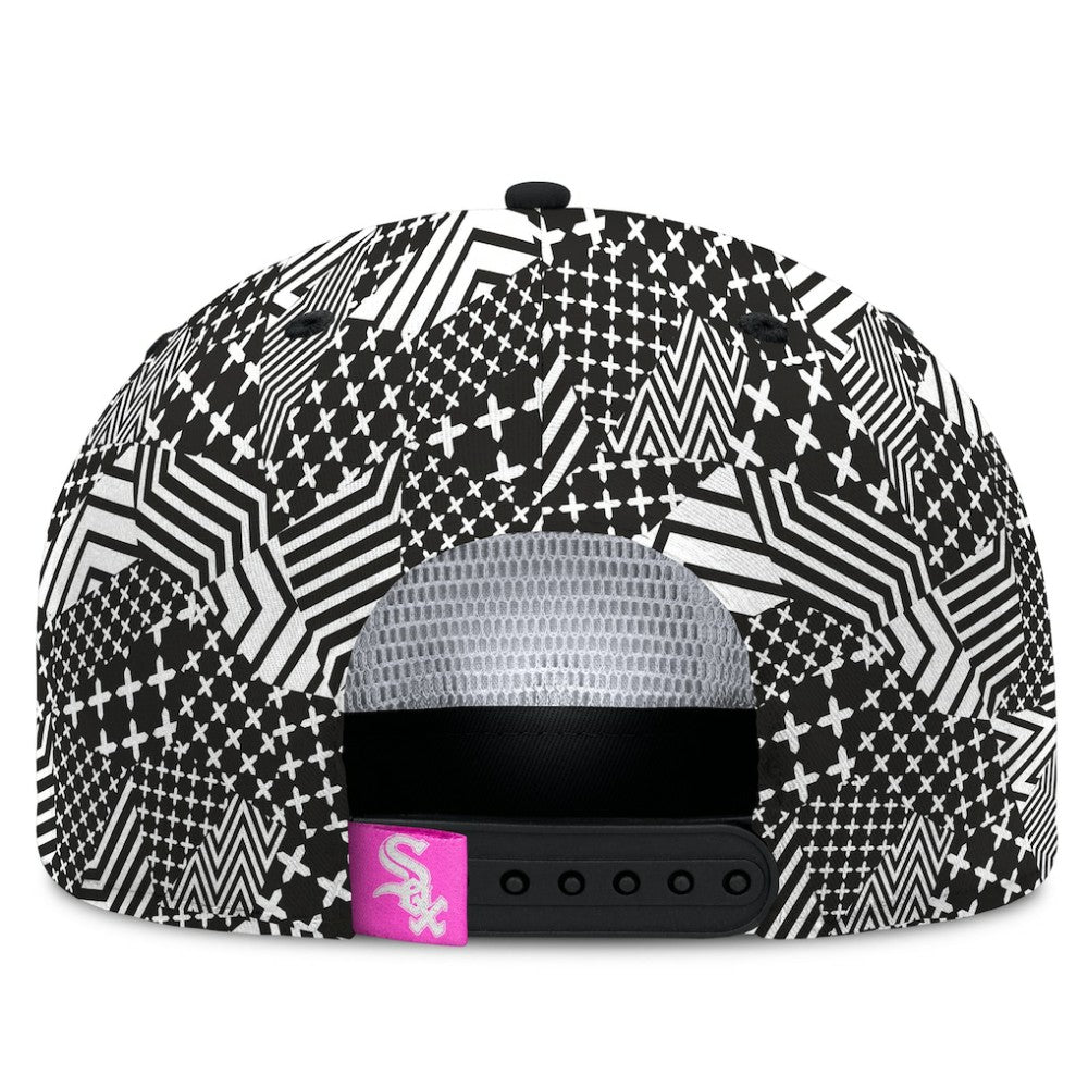 Chicago White Sox Fanatics Let's Glow Moon Shot Snapback Hat - Black - Fanatics Lifestyle
