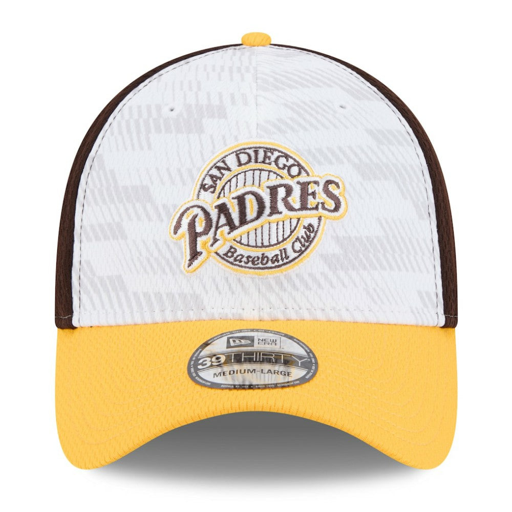 San Diego Padres New Era 2025 MLB Clubhouse 39THIRTY Flex Hat - Brown/Gold - New Era on Sale
