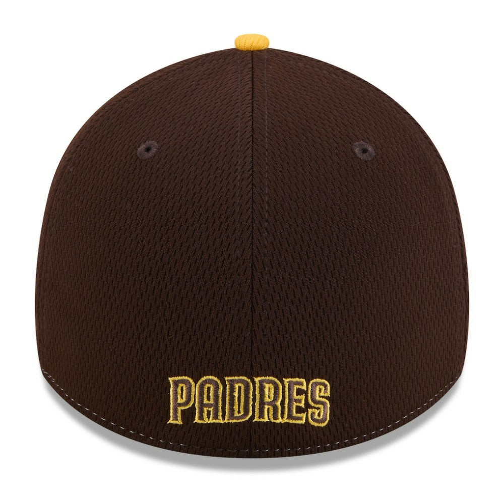 San Diego Padres New Era 2025 MLB Clubhouse 39THIRTY Flex Hat - Brown/Gold - New Era on Sale