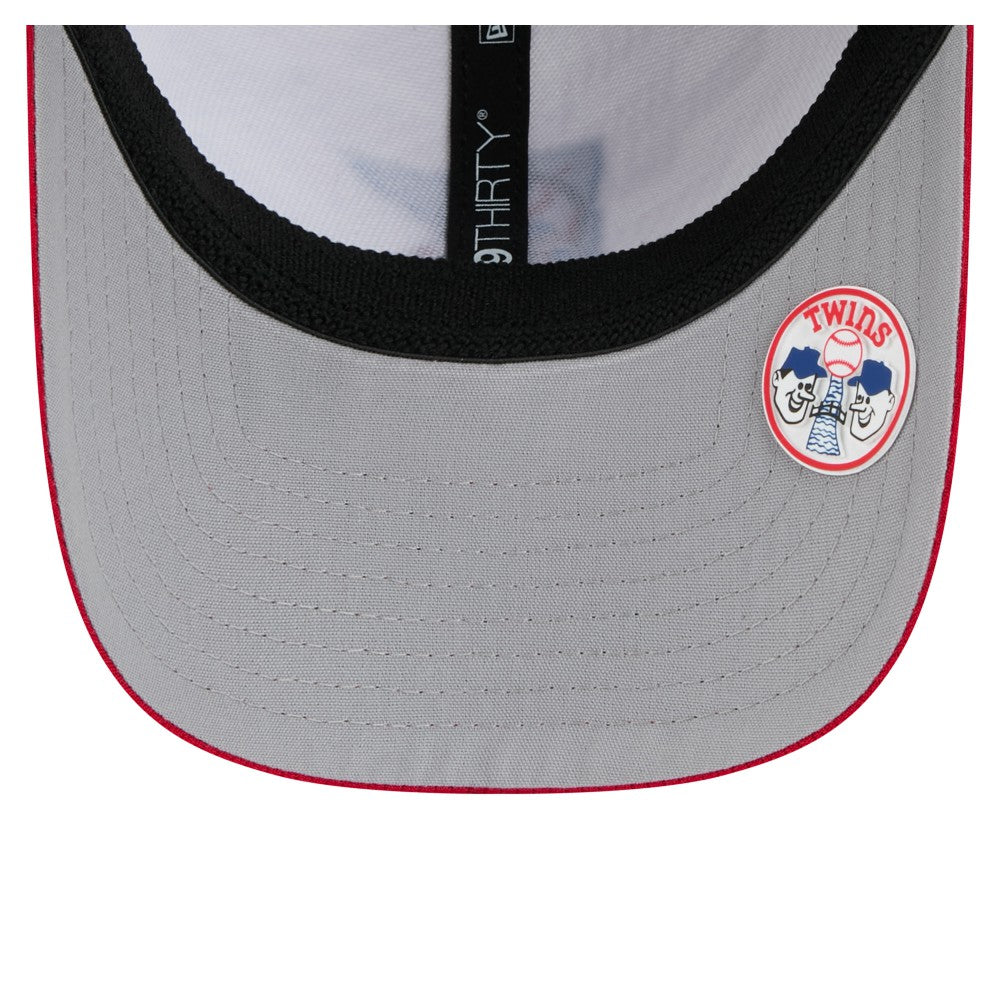 Minnesota Twins New Era 2025 MLB Clubhouse 39THIRTY Flex Hat - Navy/Red - New Era Discount