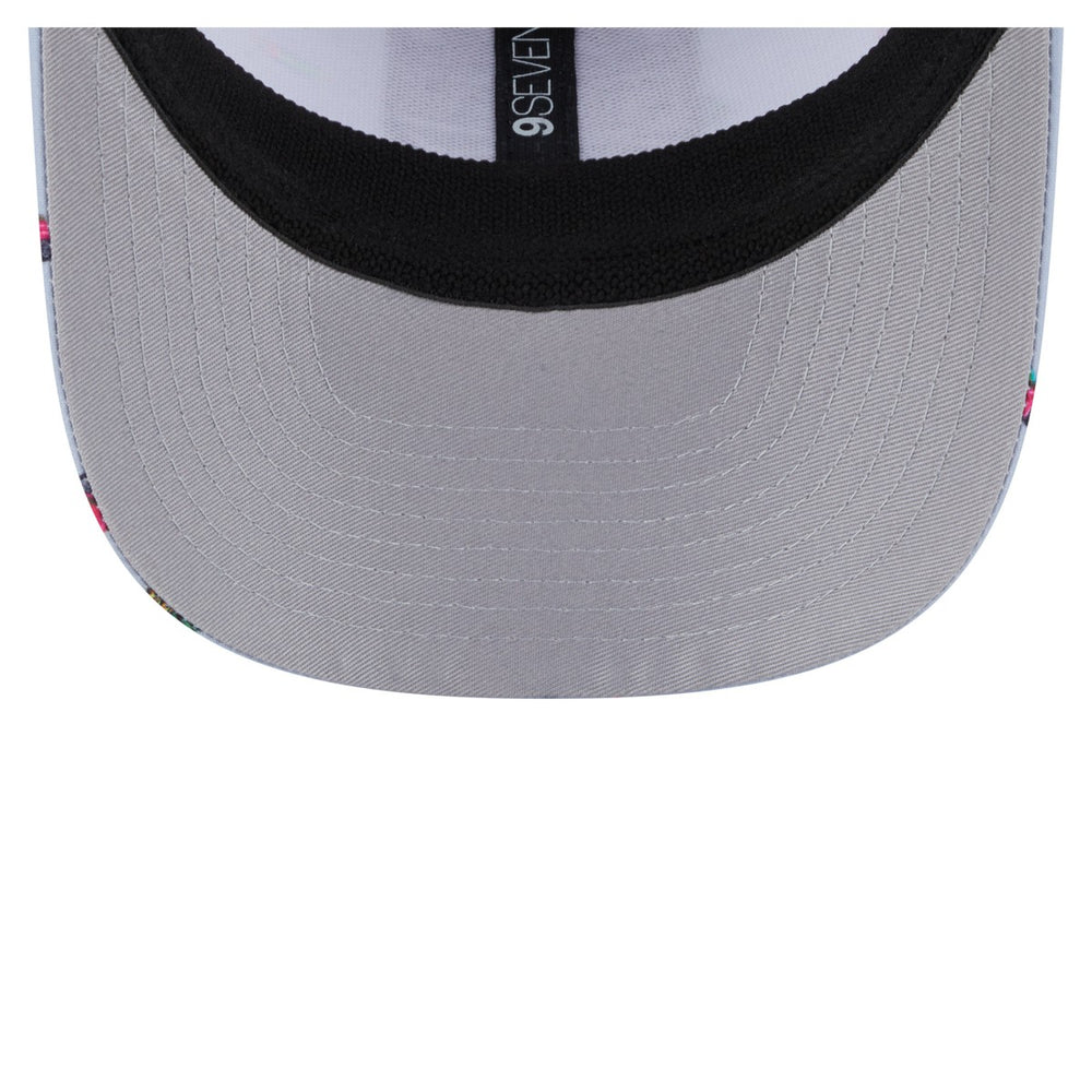 Sacramento Kings Adventure Aloha Pattern 9SEVENTY Stretch-Snap Hat Light Blue/Gray | New Era US
